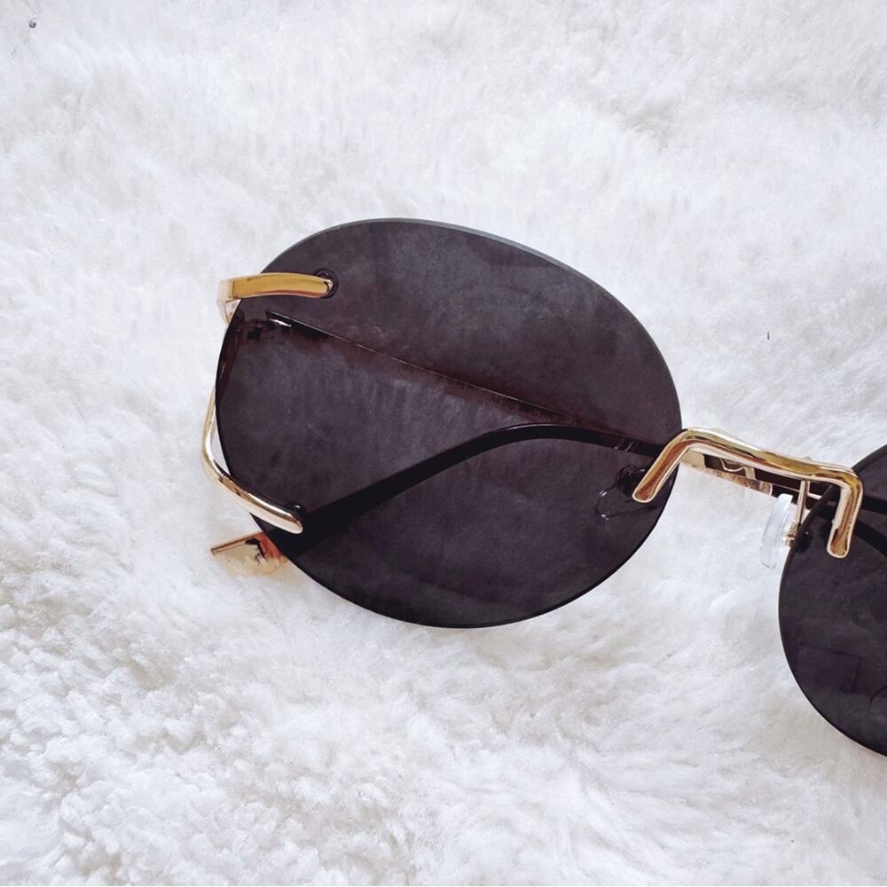Ruth Black Round Metal Sunglasses - Picture 2 of 11